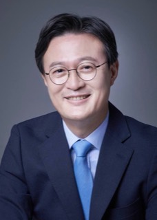 채현일 국회의원 공식 사진