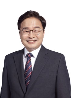 김우영 국회의원 공식 사진