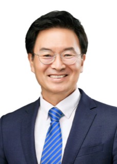 정진욱 국회의원 공식 사진