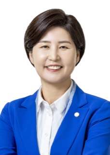 백혜련 국회의원 공식 사진
