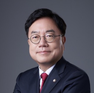 서범수 국회의원 공식 사진