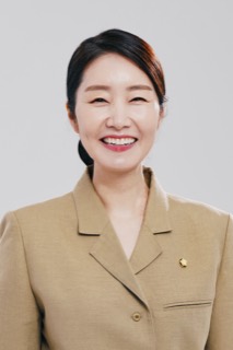 강선우 국회의원 공식 사진