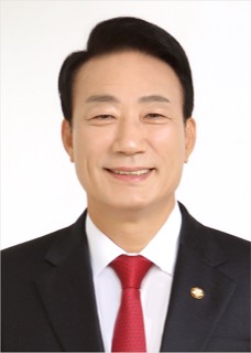 서일준 국회의원 공식 사진