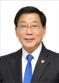 윤후덕 국회의원 공식 사진