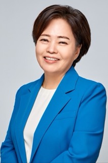 정춘생 국회의원 공식 사진
